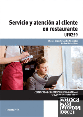 Servicio y atención al cliente en restaurante