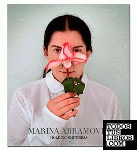 Marina Abramovic, Holding emptiness