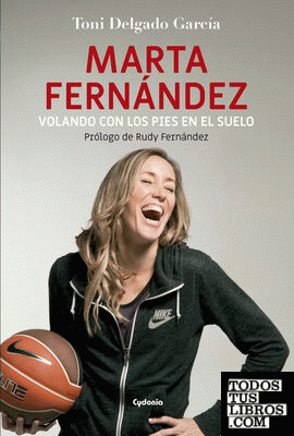 Marta Fernández, volando con los pies en el suelo