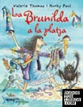 Bruixa Brunilda a la platja